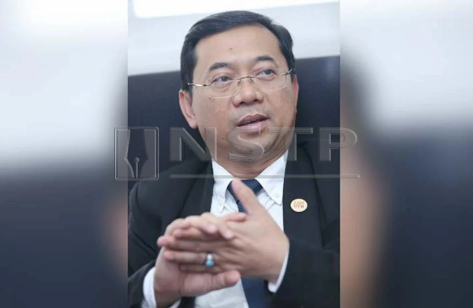 a picture of Prof Datuk Dr Ahmad Fauzi Ismail, Vice Chancellor of UTM